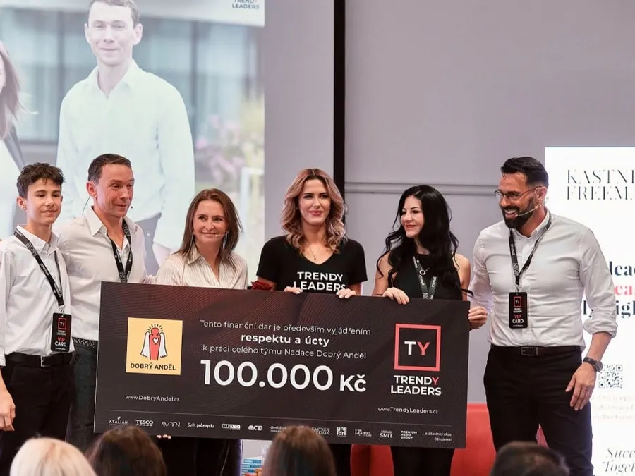 Předání daru Nadaci Dobrý anděl na Trendy Leaders 2025